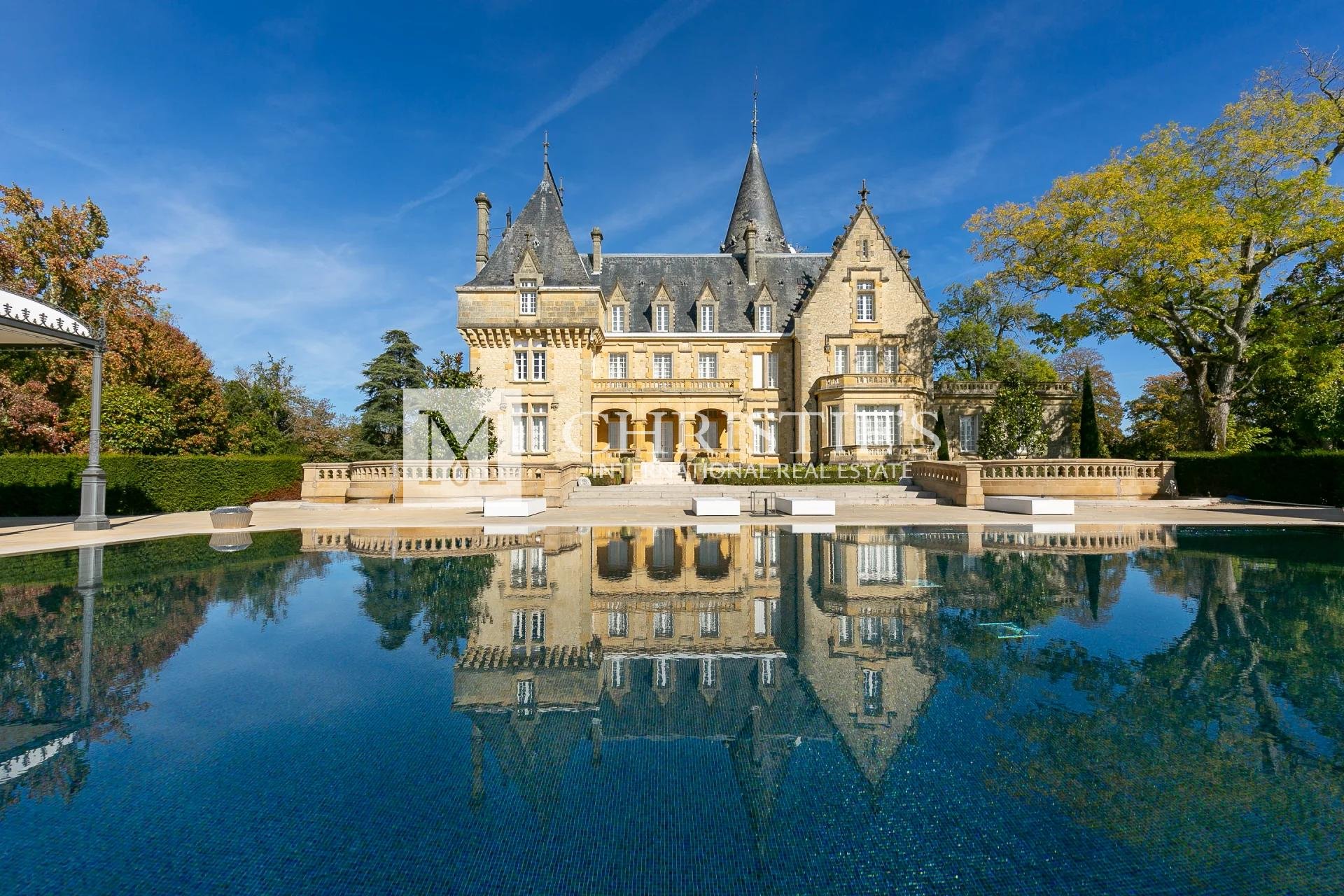 For sale Stunning high luxury Dordogne Château Poncet & Poncet