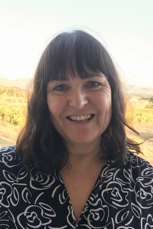Barbara HESLOP