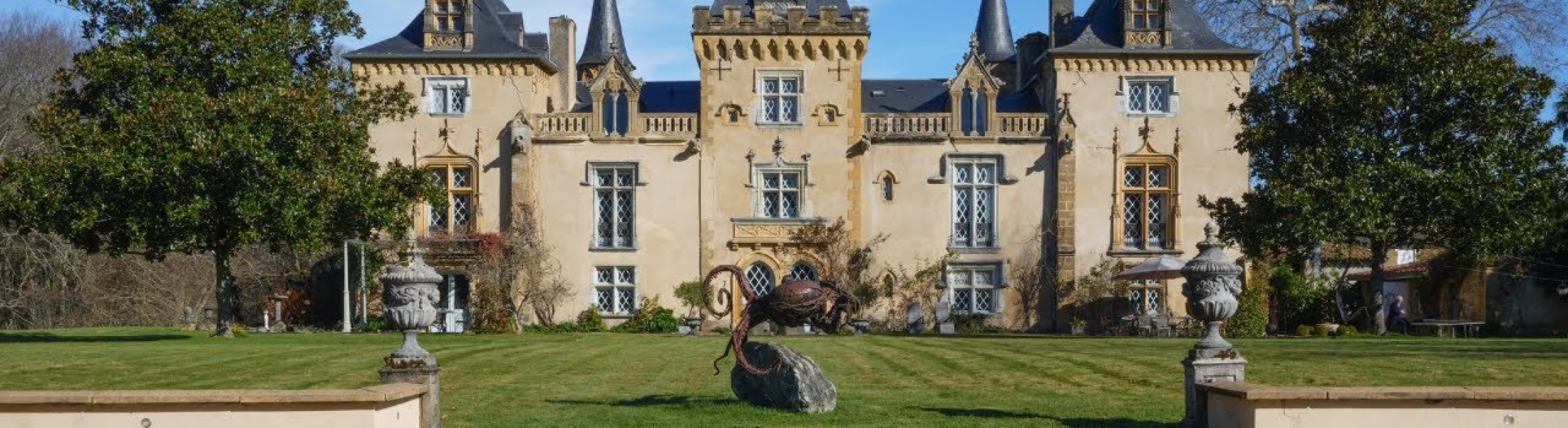 EXCLUSIVITY RARE CHÂTEAU NEO-GOTHIC - Poncet & Poncet - Montpellier